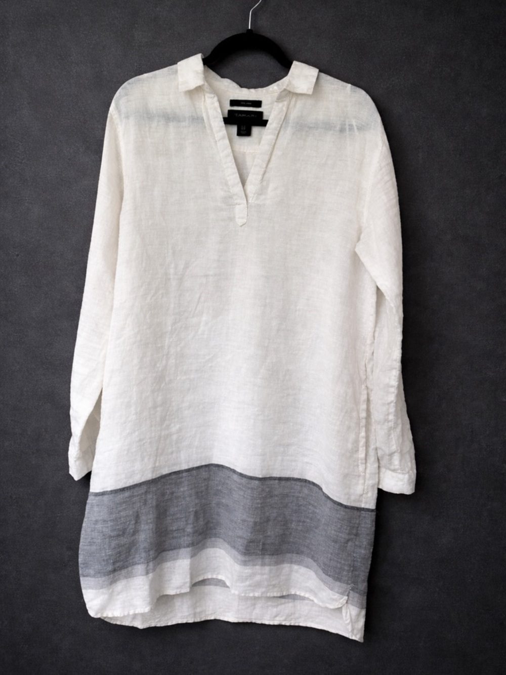 Tahari Linen long sleeve popover Shirt dress with Gray Hem